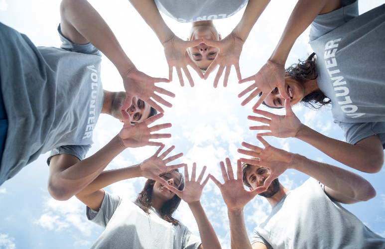 Pandemic Spreads Volunteering, Study Shows